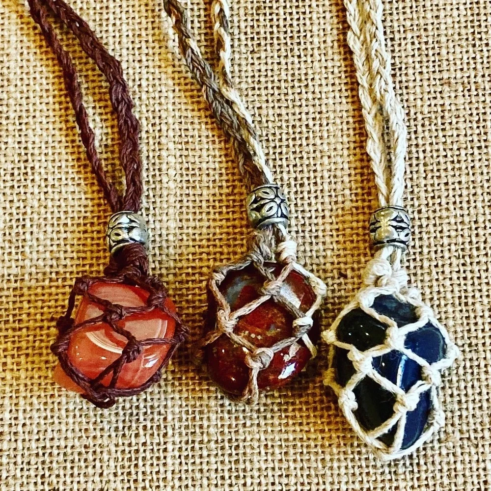 Healing Stone Hemp necklace